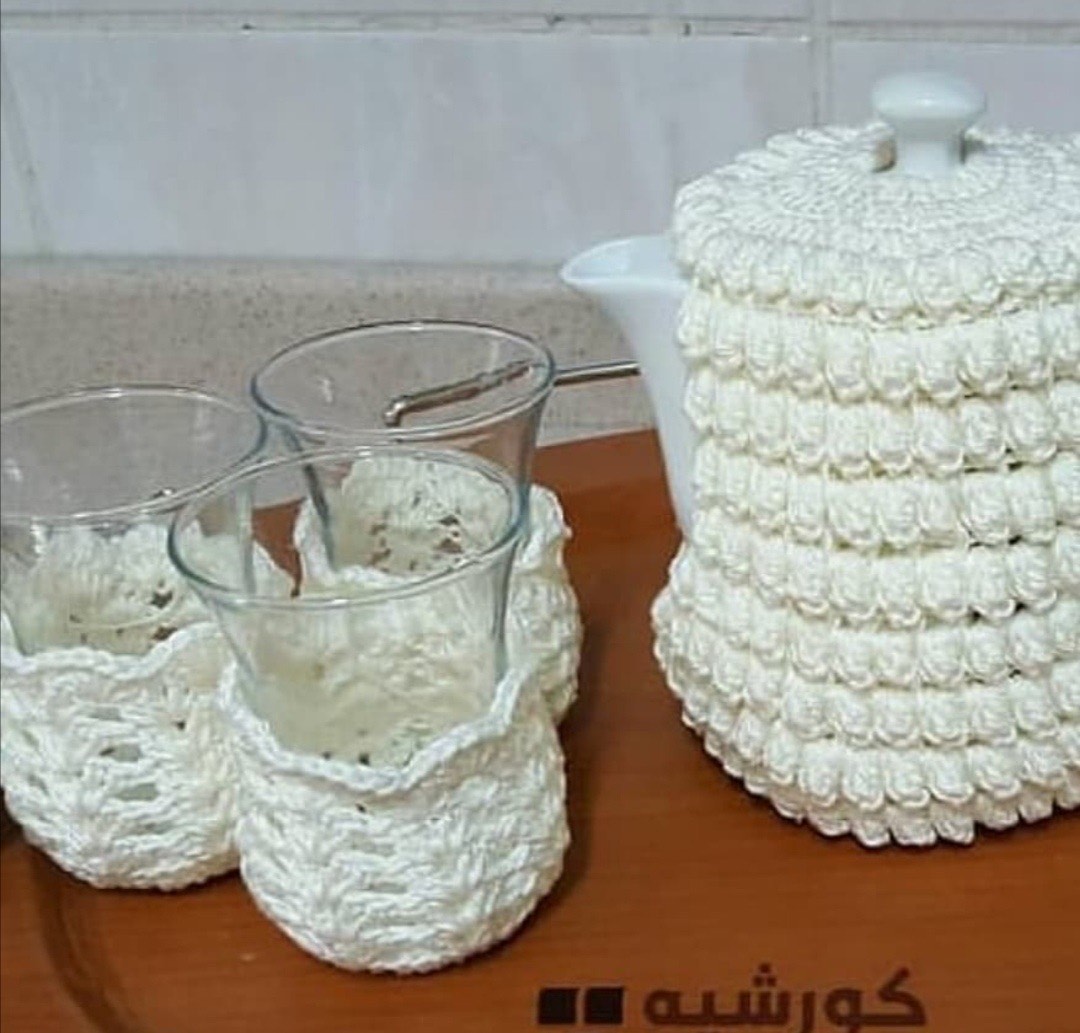 براد مع ١٢ بياله