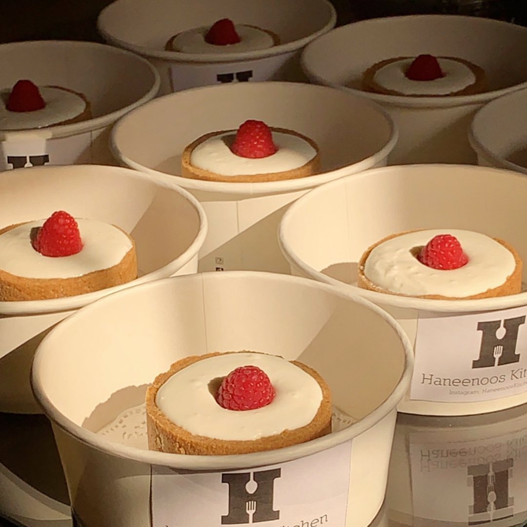 لاتنسوا تزورونا في كريت London cheesecake made by Haneenoo’s kitchen ‍#homemade #fresh #lo