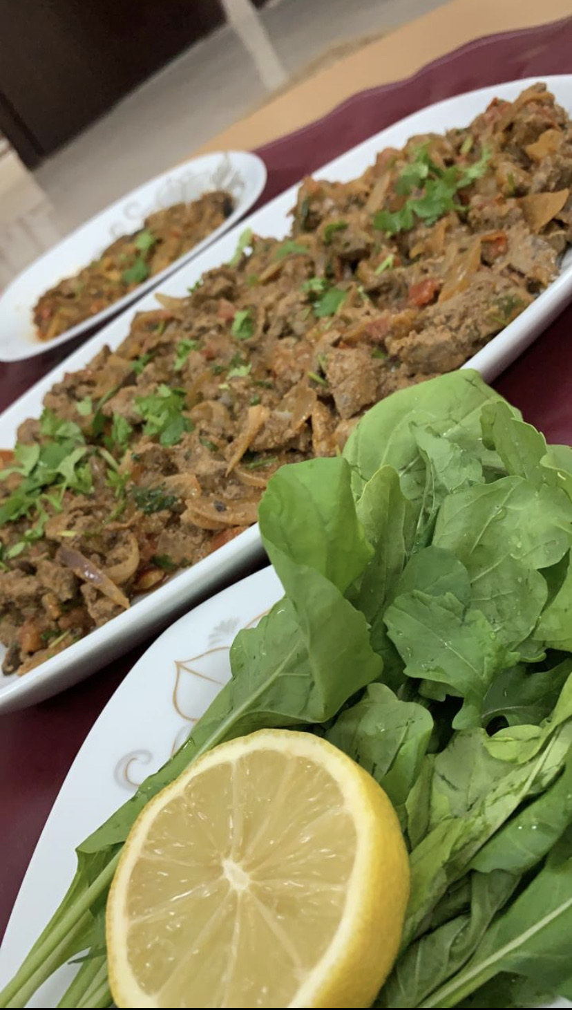 لحم مقلقل