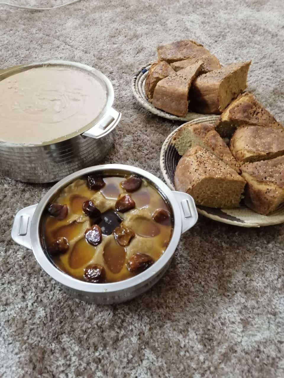 نور لكم خبزة الصلل والعيش والعريكه