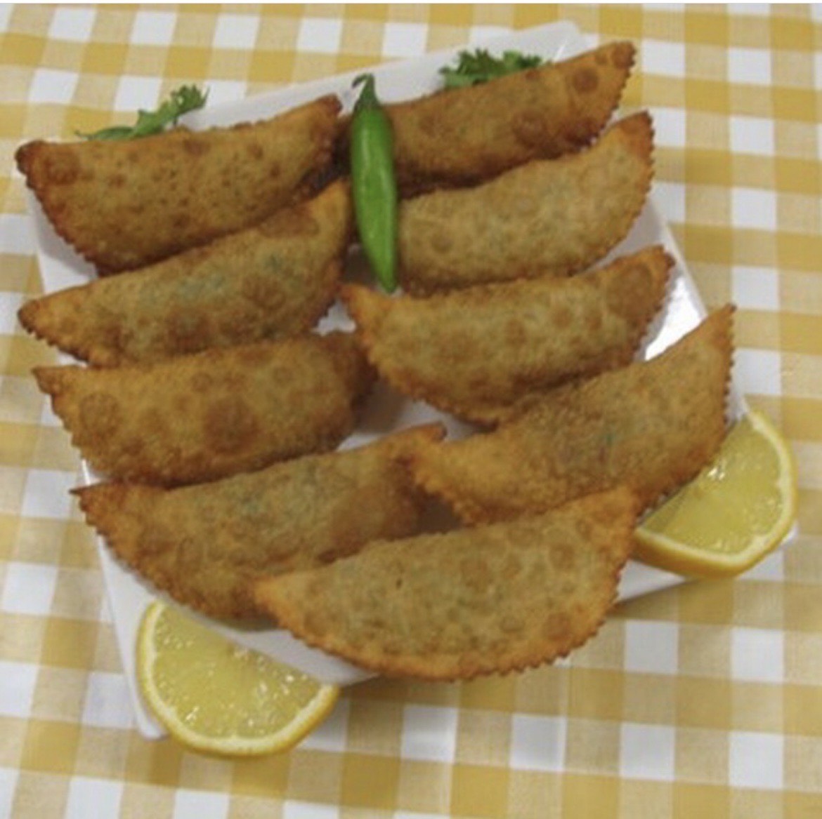سمبوسة لحم عجين