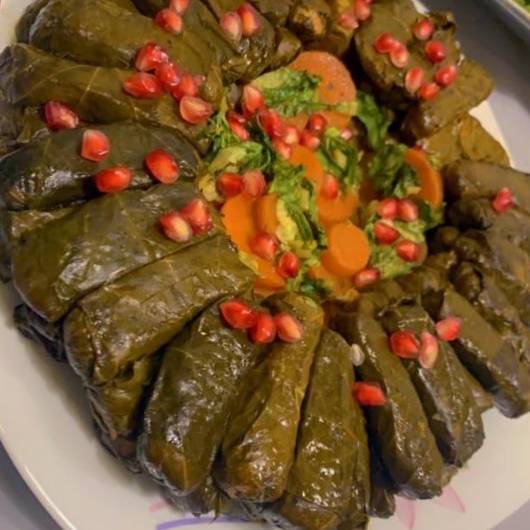 ورق عنب بزيت يوجد توزيعات ورق عنب سبايسي ودبس رمان