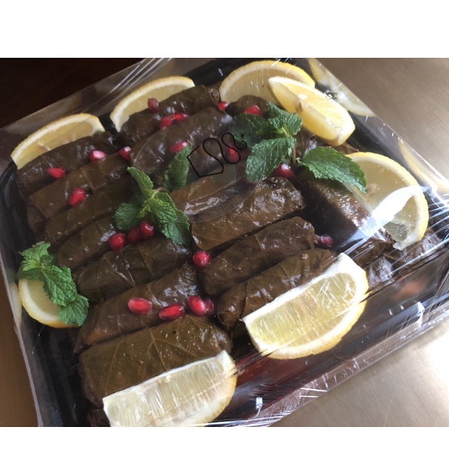ورق عنب ..بالعافية لصاحبة الطلب❤️ . #الدمام_الخبر #حلوياتي #الظهران #الظهران_الخبر #ورق_عن