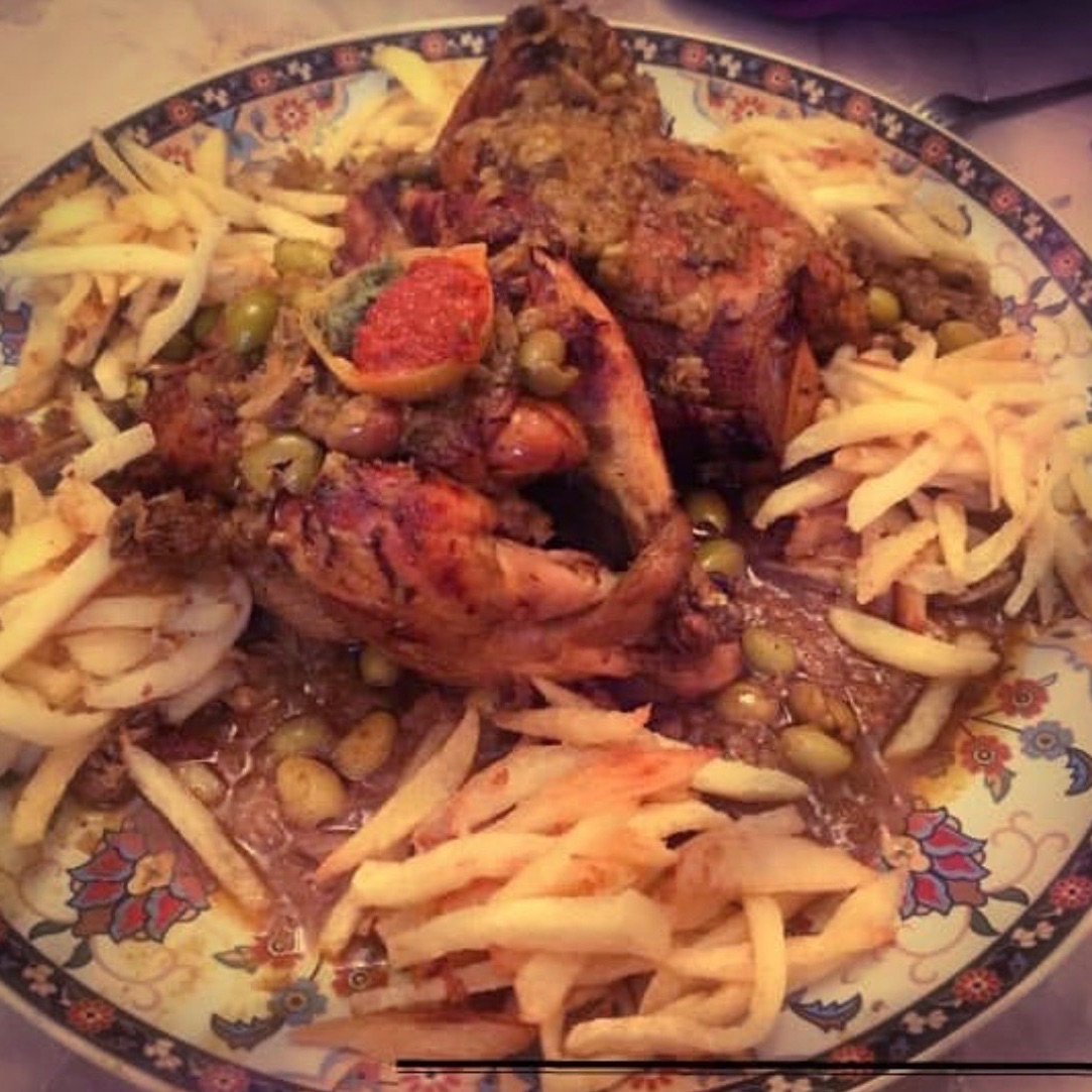 دجاج محمر بدغميرة أو طاجن دجاج