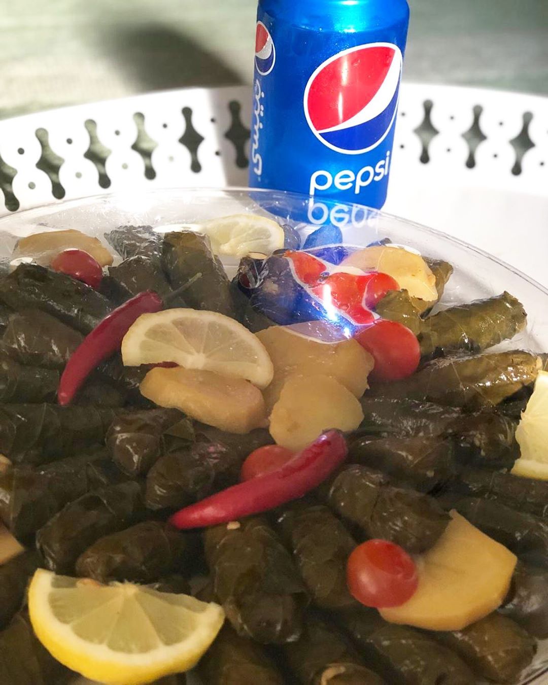 ورق عنب ريم اللذيذذ❤️.. مطبوخ بصوص الليمون اللذيذ وزيت الزيتون✨ نستقبل طلباتكم قبل بيوم ا