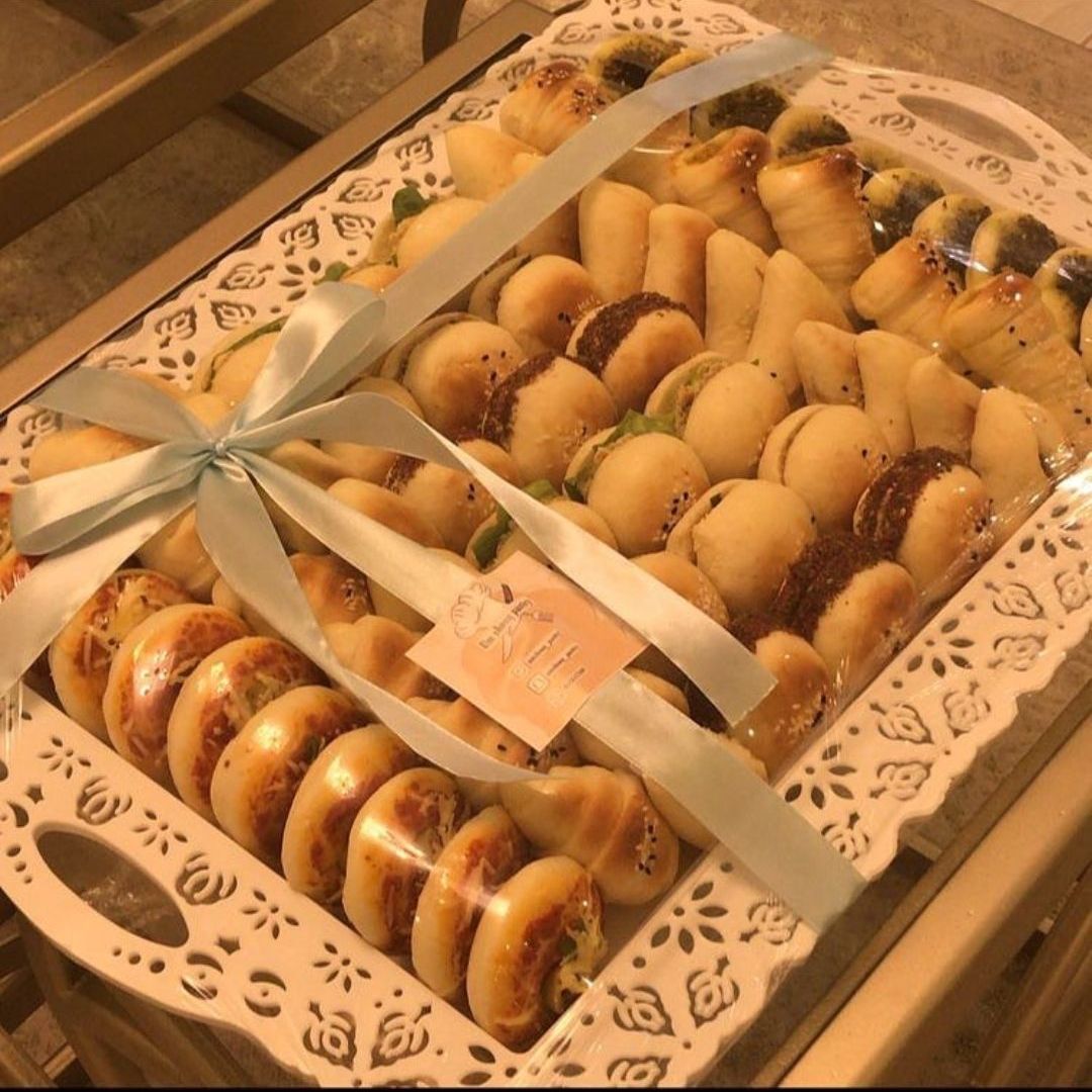 معجنات مشكله (٧٢حبه)
