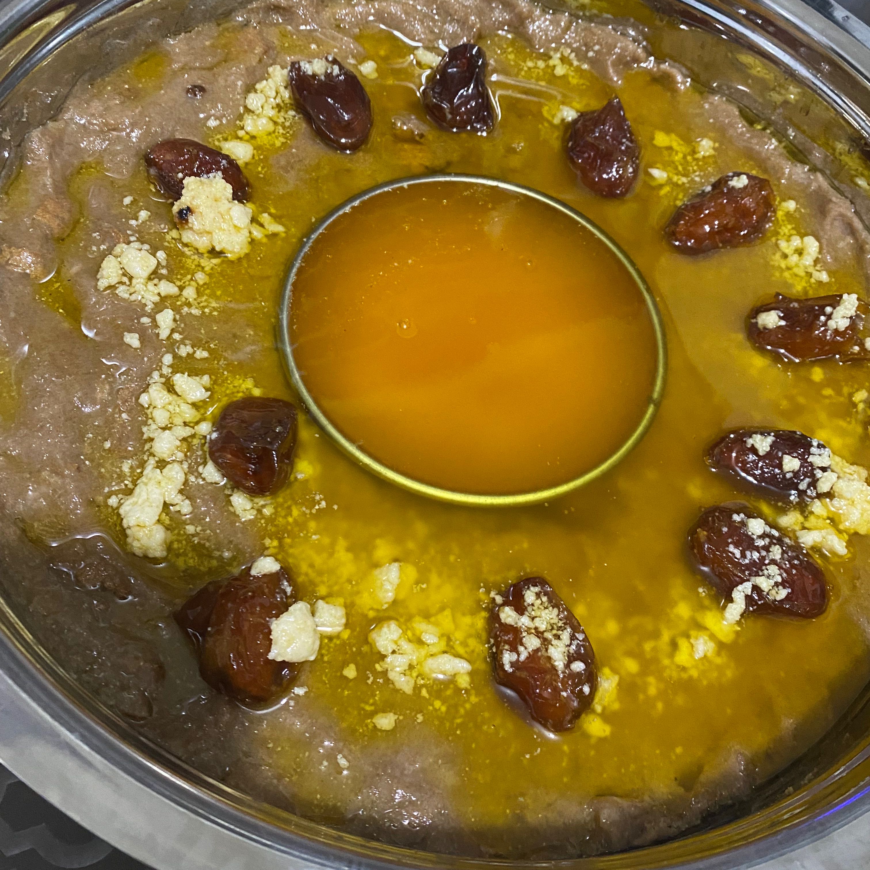 عريكة بالسمن و الرضيفة السعر حسب الحجم صغيرة ١٤٠ الوسط٢٠٠ الكبيرة ٣٠٠