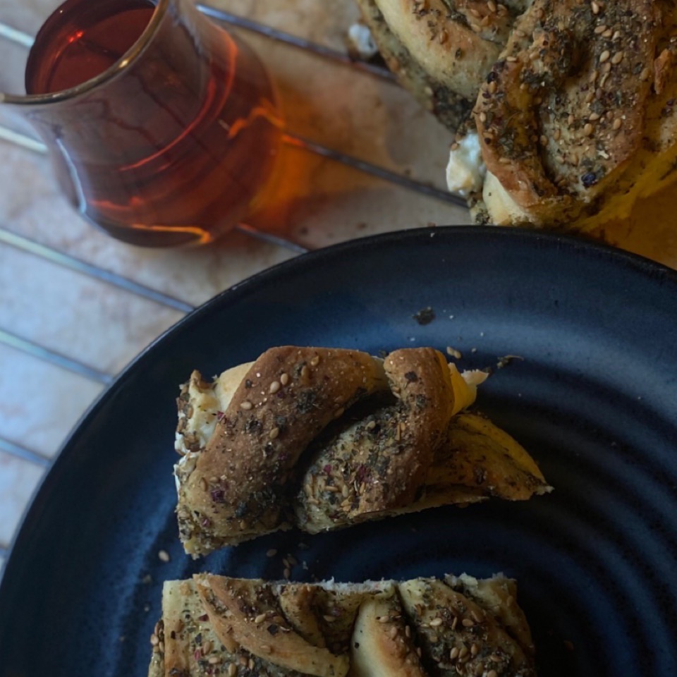 بابكا الجبن والزعتر