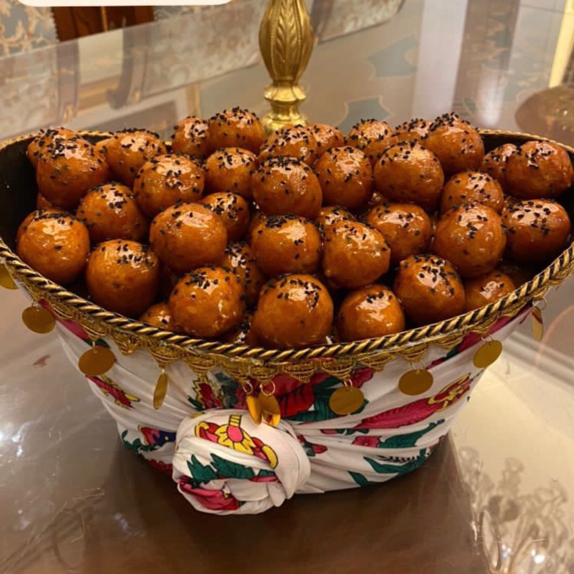 صحن لقيمات كبير
