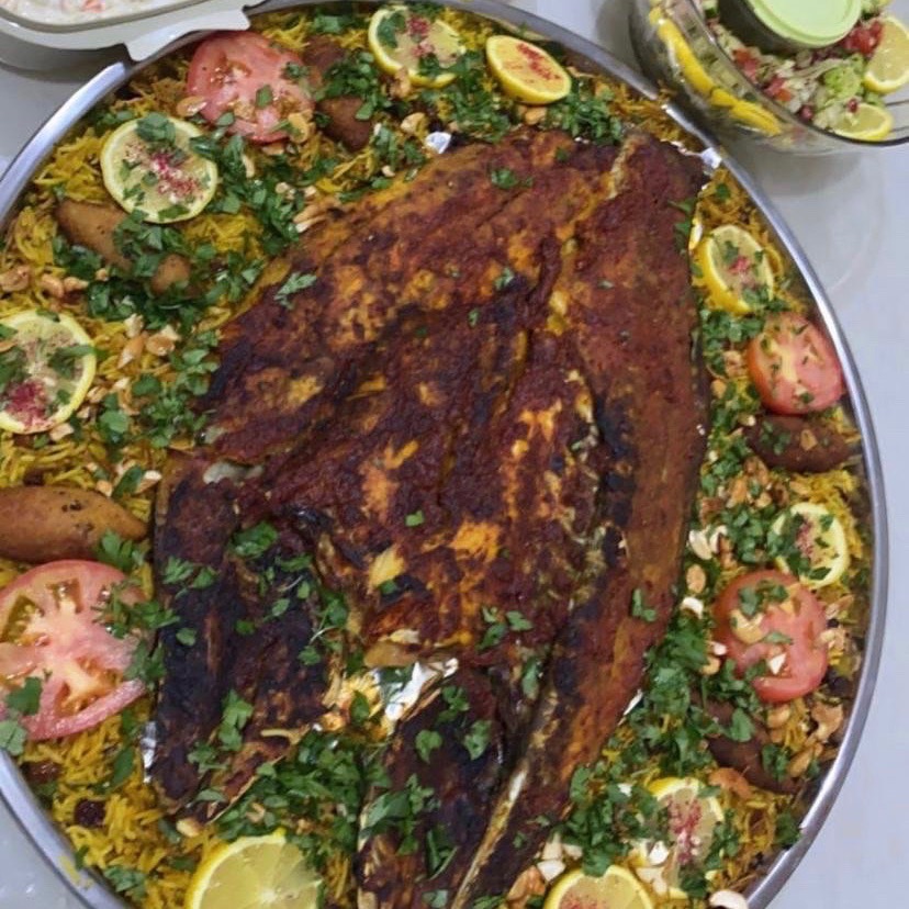 سمك سنجاري مشوي يكفي 7اشخاص صينية كبيرة