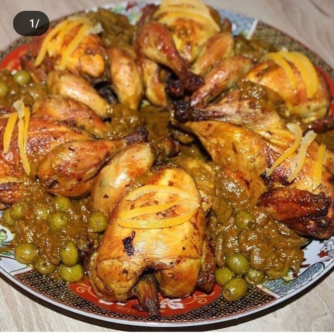 دجاج محمر