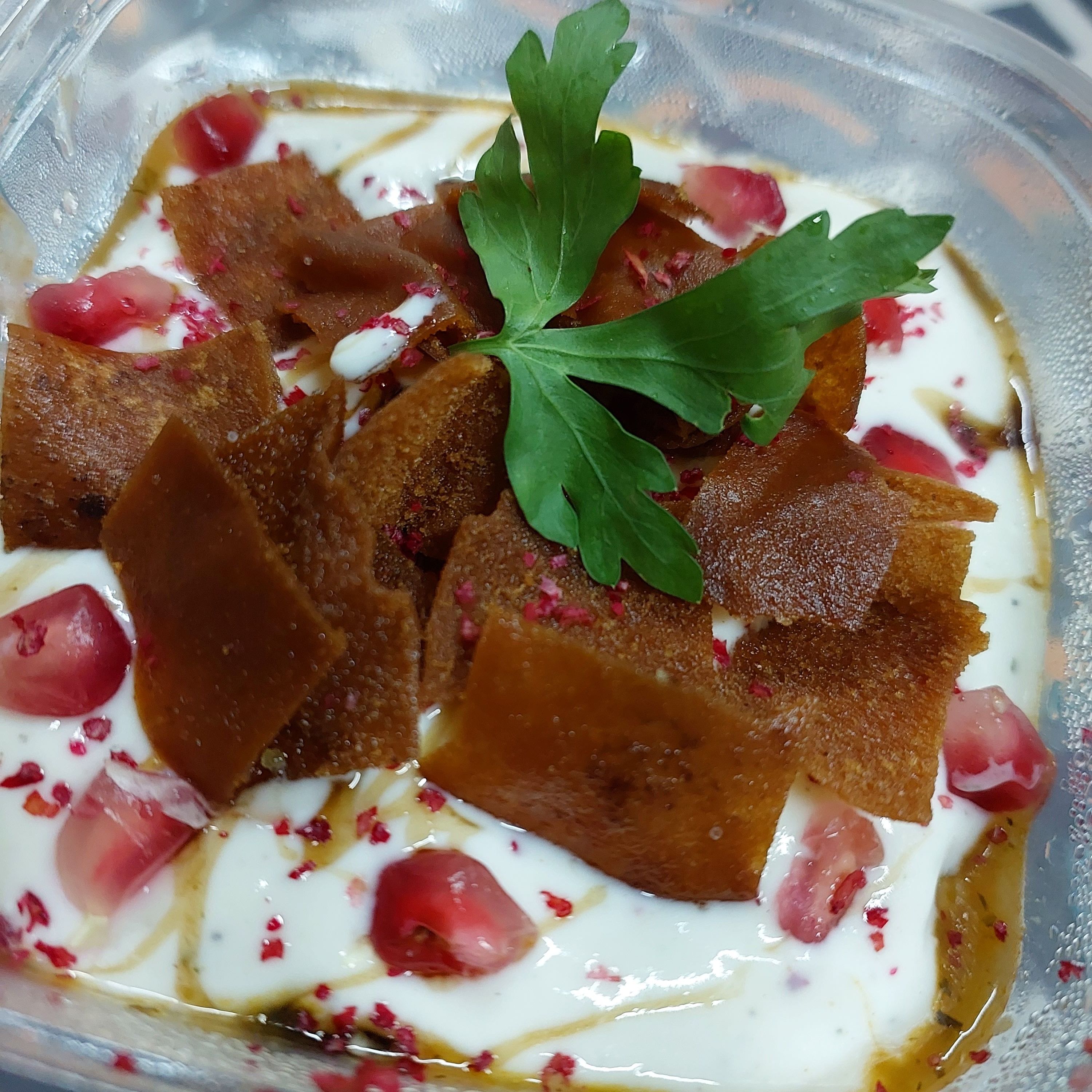 الفته مع الصوص والخبز المقلي