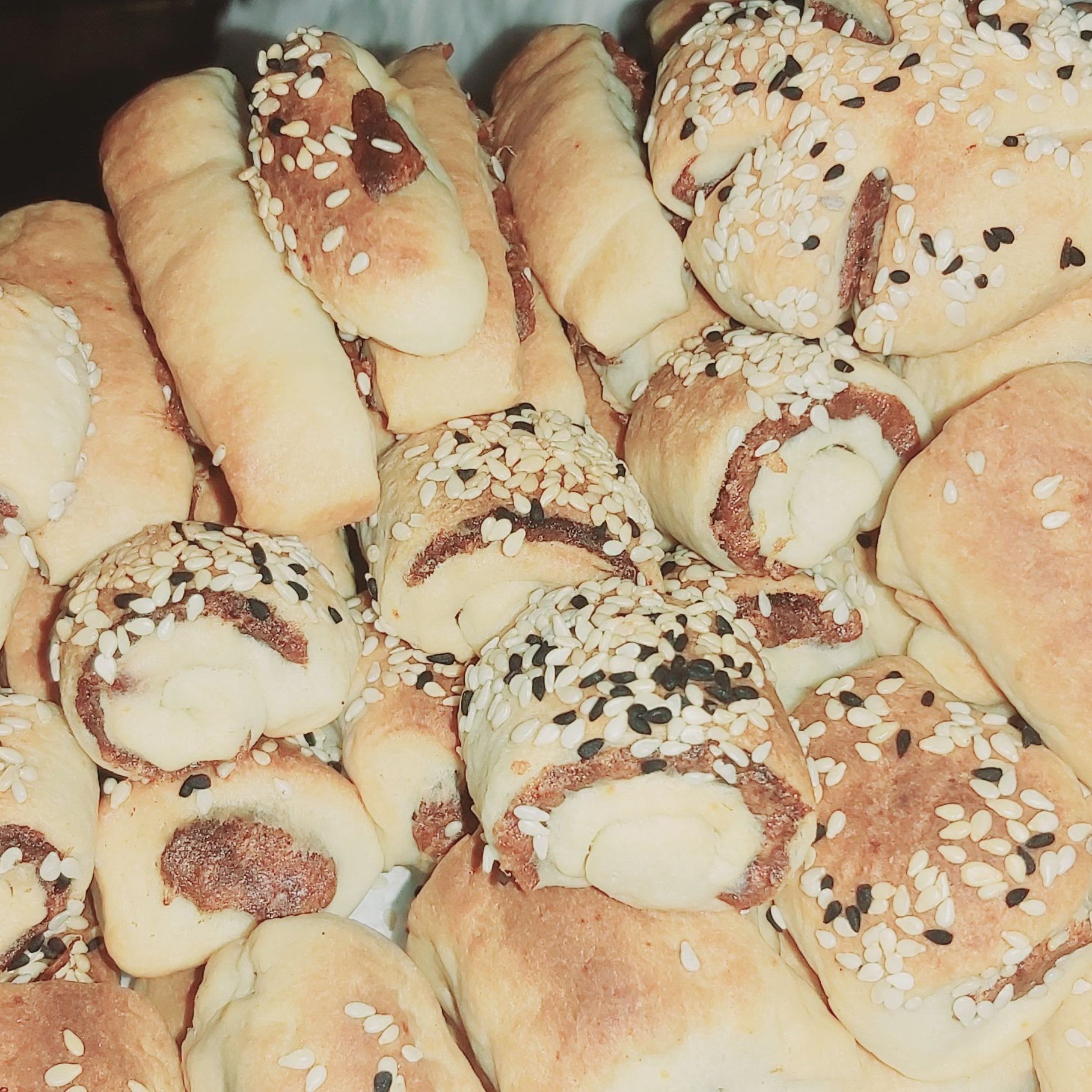 مناقيش بالتمر