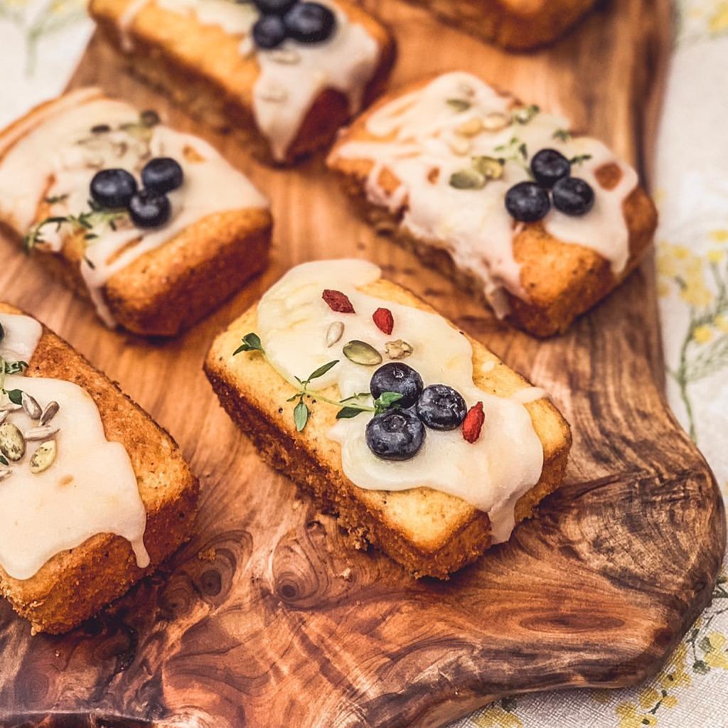 الكيكات الحجم الصغير #كيكة_ليمون #lemon_cake