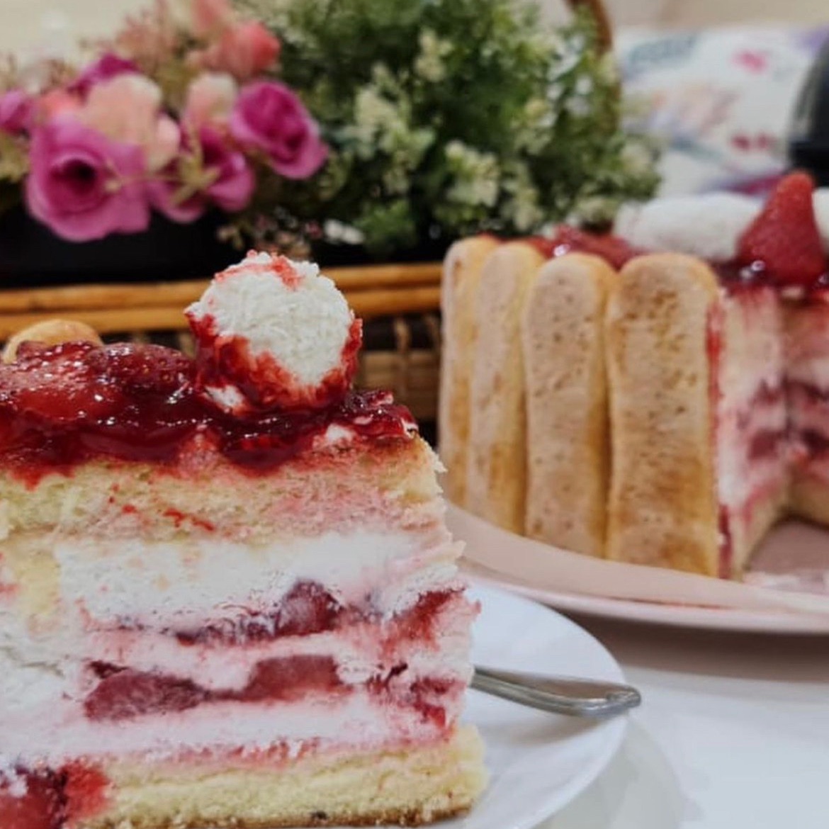 cake charlotte strawberry 🍓 شارلوت فراوله