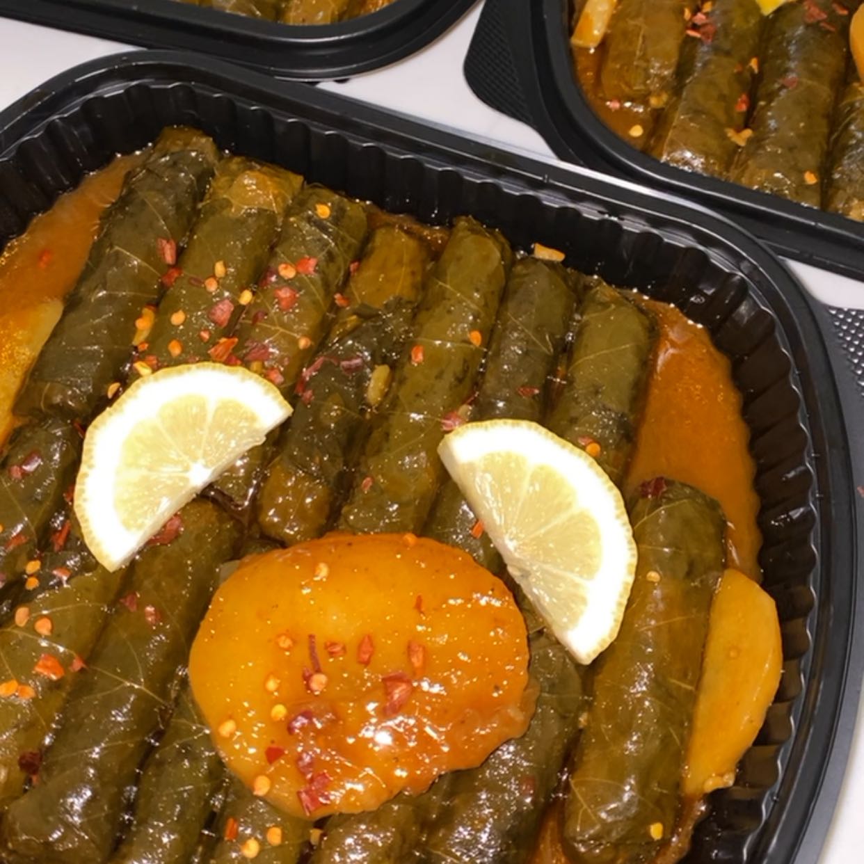 ورق عنب حامض وسبايسي حجم كبير 20 حبة