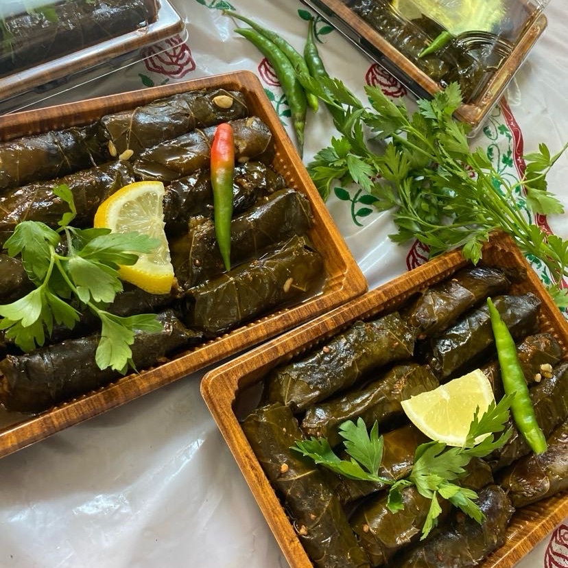 ورق عنب بدبس الرمان لذيييييذ