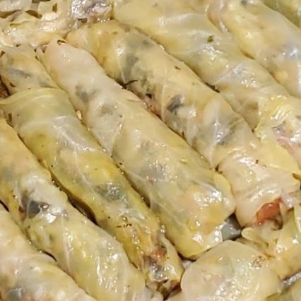 ملفوف لذيذ ١٠ حبات ب١٠ ريال