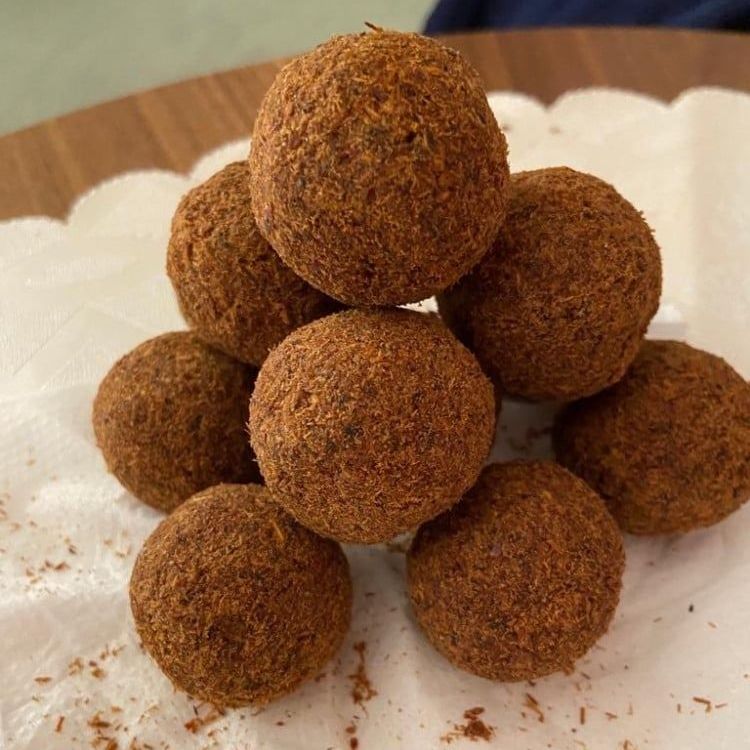 بخور الأميره الطائفيه الفاخر روعه ماشاءالله وثابت يدوم طويل بالبيت ومع المرش يثبت زياده اس