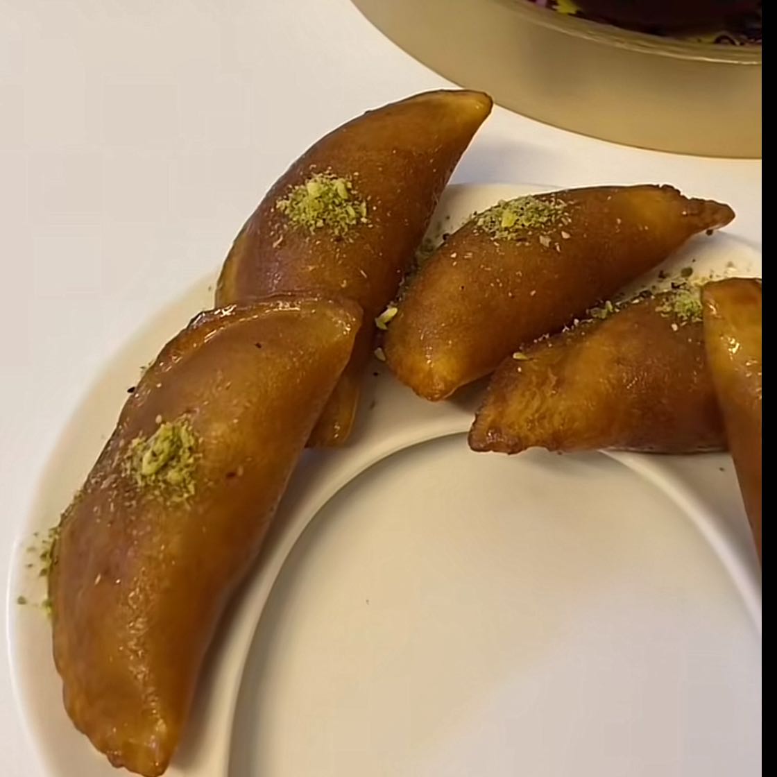 قطايف ام عبدالرحمن محشية الحبة بريالين