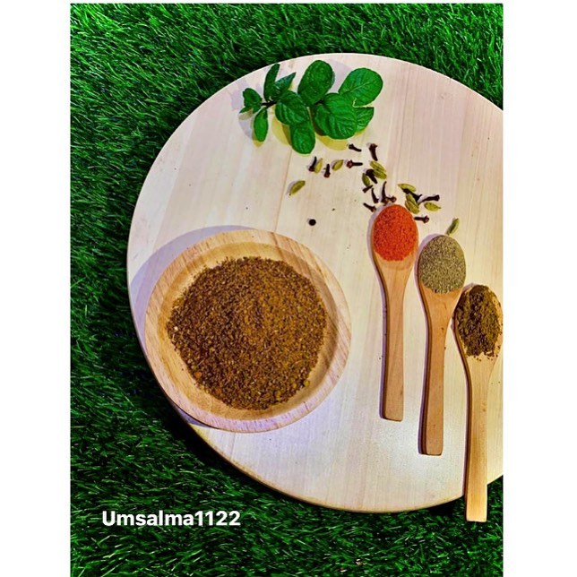 #بهارات_عثمانية تعطي نكهة لذيذة لبعض الطبخات و خاصة المشاوي للدجاج و الأسماك و للبطاطس الم