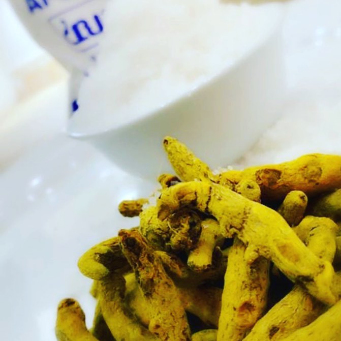 بهاراتي طبيعيه خاليه من الأجي والألوان الصناعيه