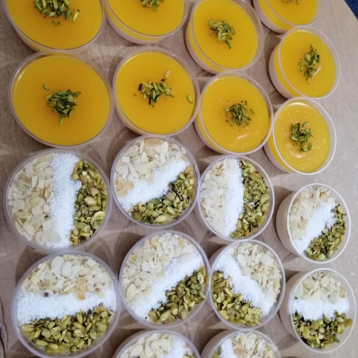 محلاية أو مهلبية شامية ** و بالوظة