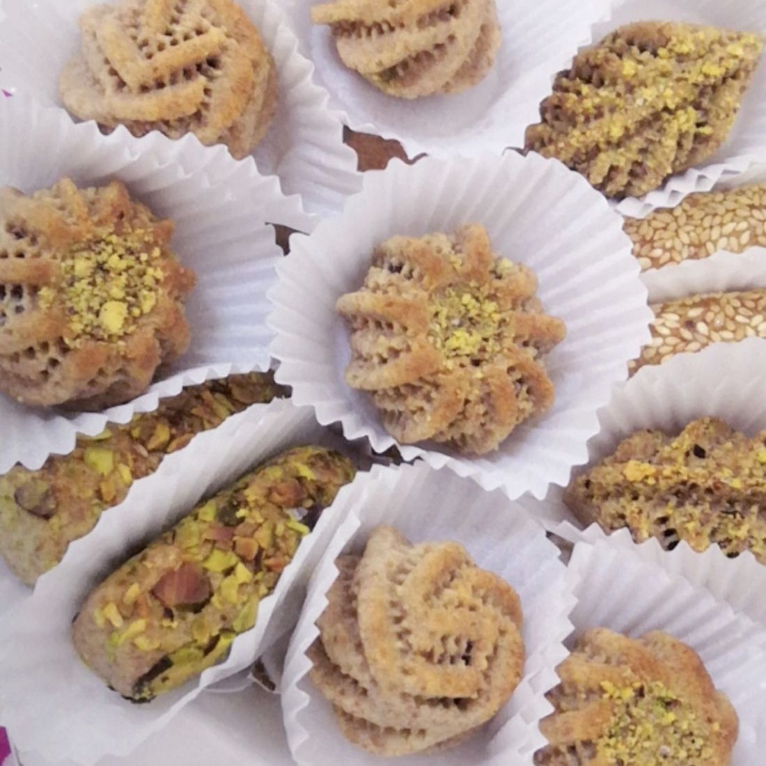 معمول بر بحشوات وأشكال رائعه