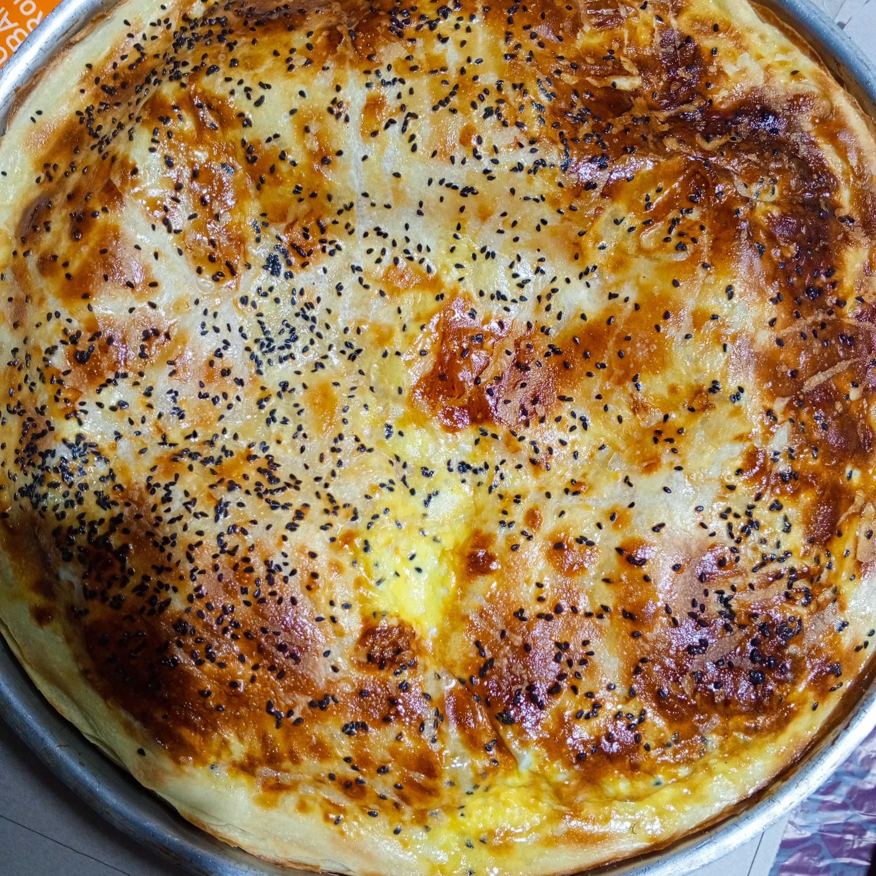 من المعجنات المشهوره بطعمها المميز بنت الصحن