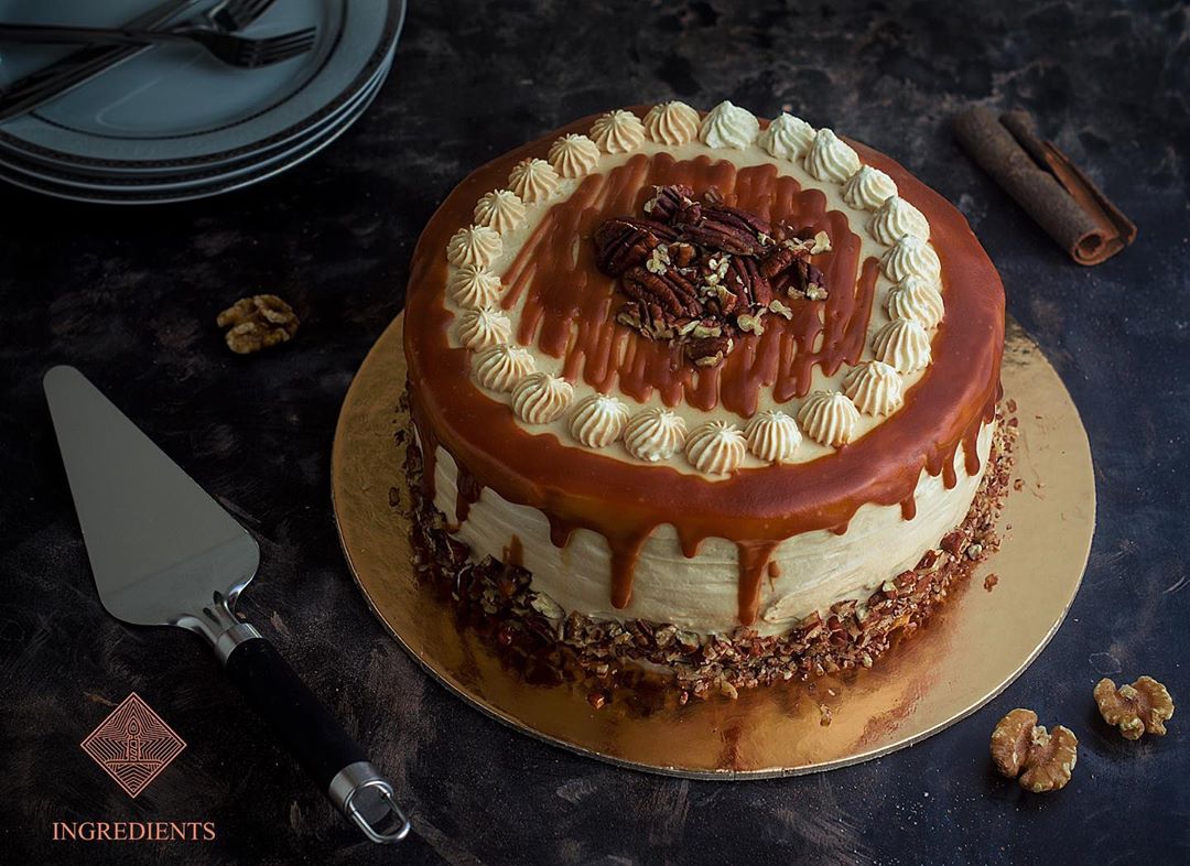 كيكة الجزر بالكراميل،، تجيب السعادة بكل مكوناتها ❤️❤️ Carrot Cake with Caramel,, will make