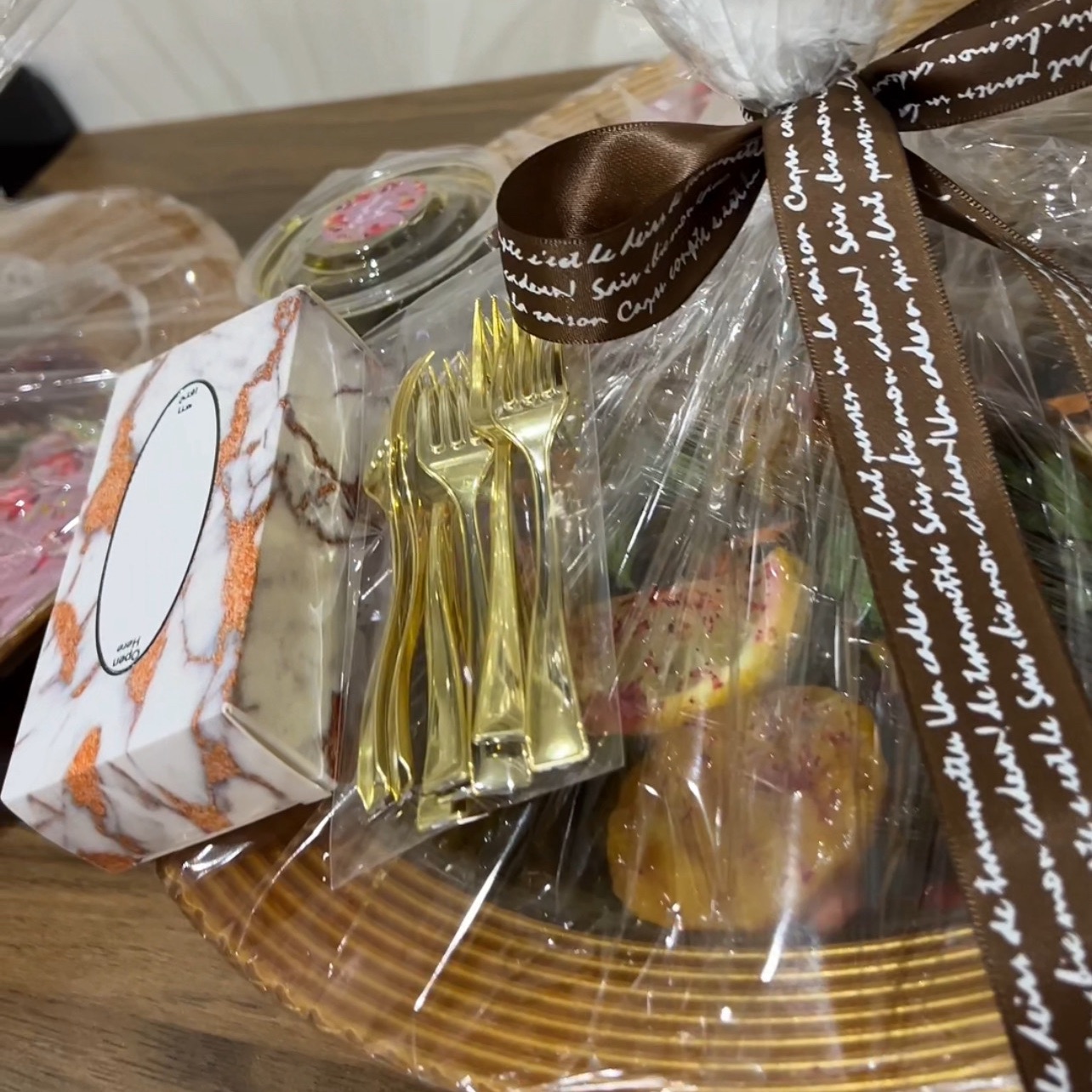 بالعافية على قلوب زبائننا 💓