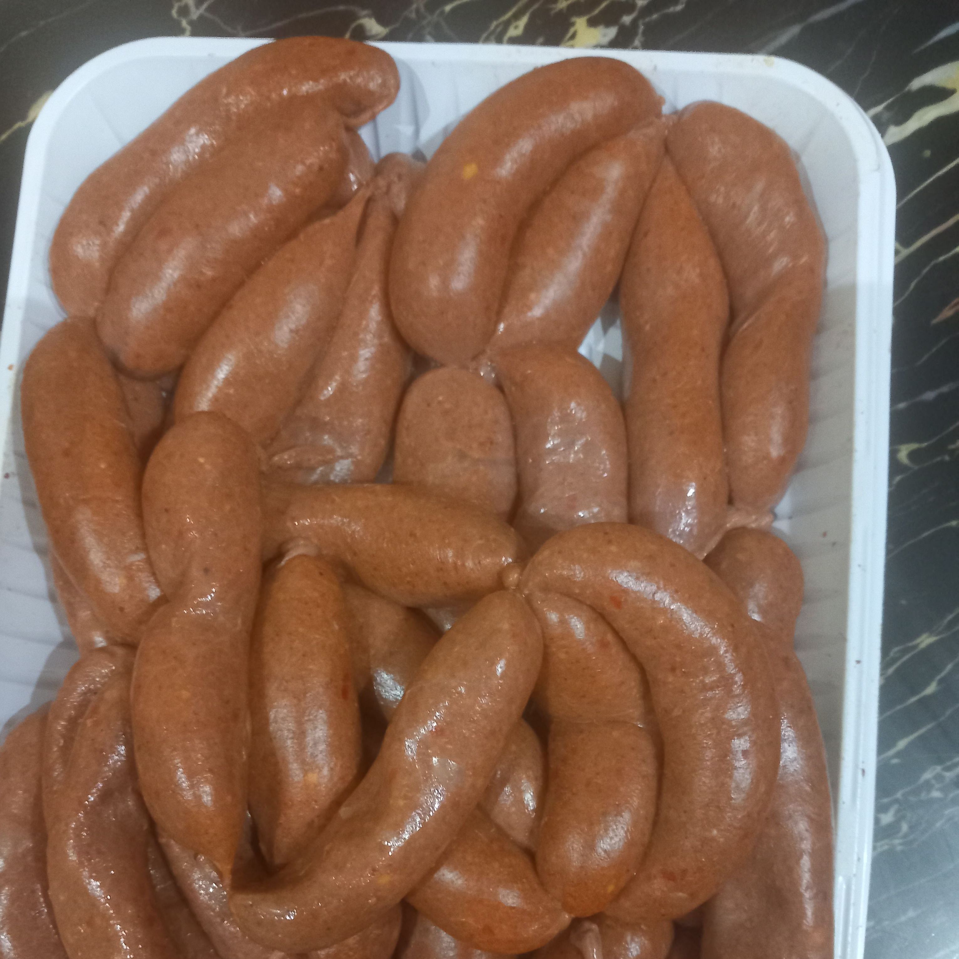 سجق بقري طازج