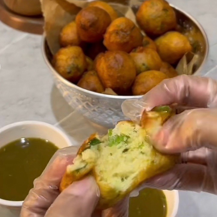 زلابية جنوبية مع صوص التمر الهندي