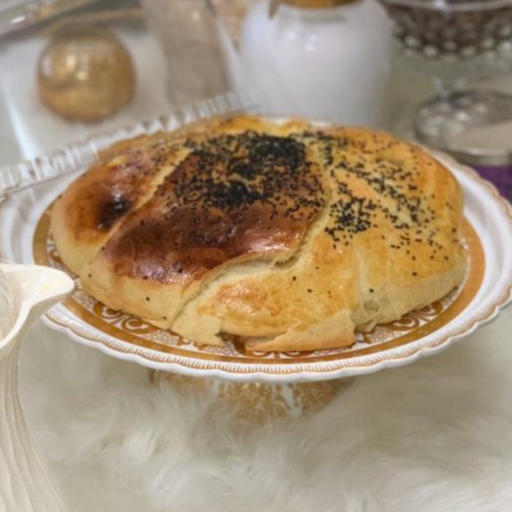 فطيرة بالعسل والسمن