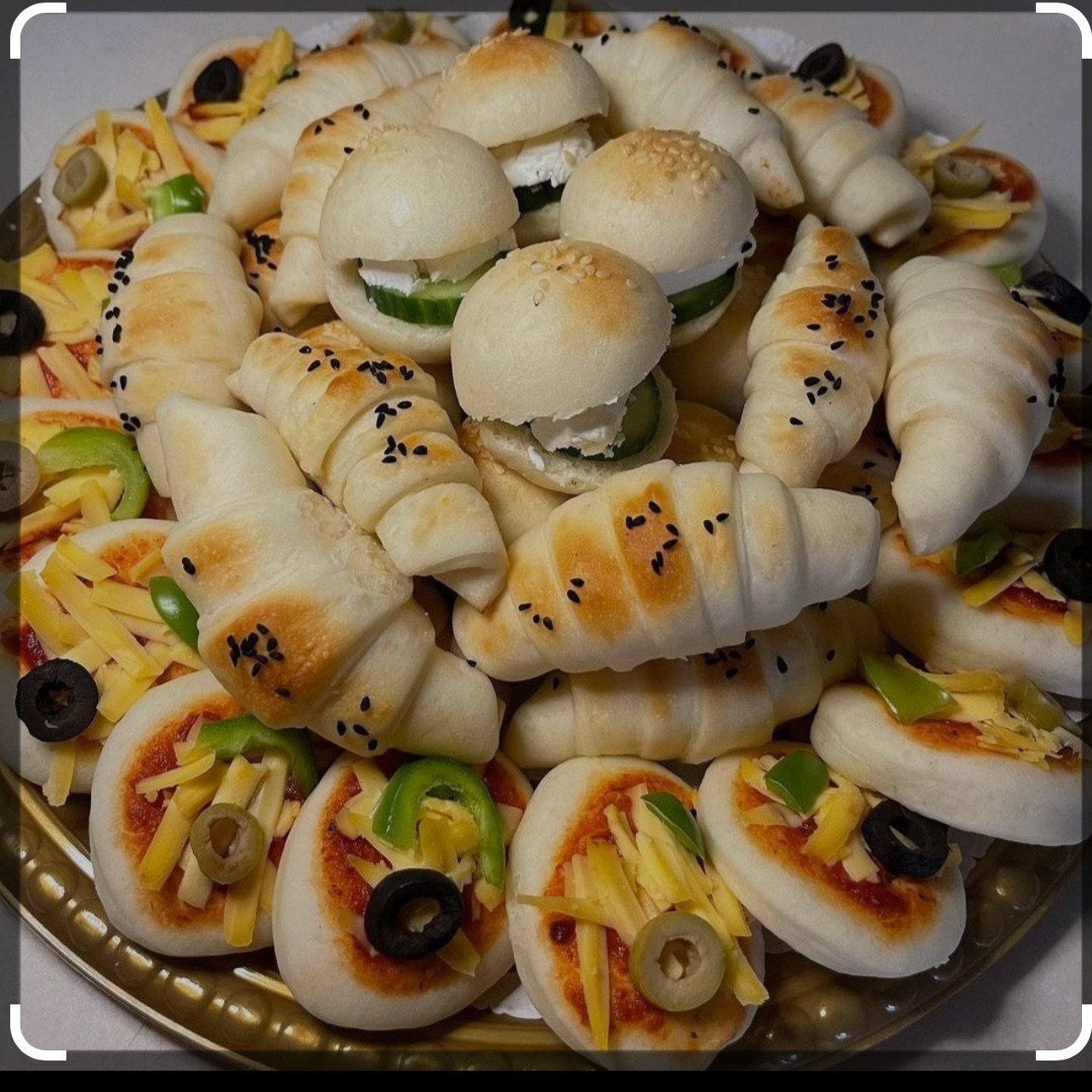 معجنات مشكلة