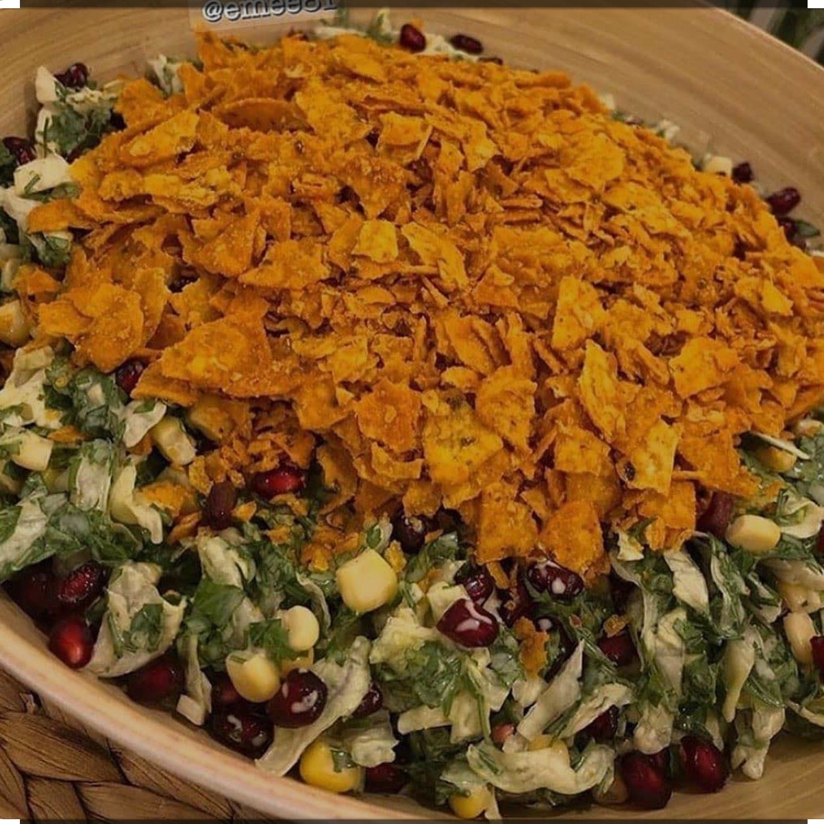 سلطة ديروتس وخضار