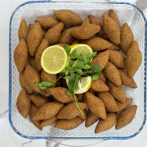 كبه اذيذه وطعمه روعه حشوه لحم وحسب الطلب الحشوه الحبه بريالين للحم 🌹🌹