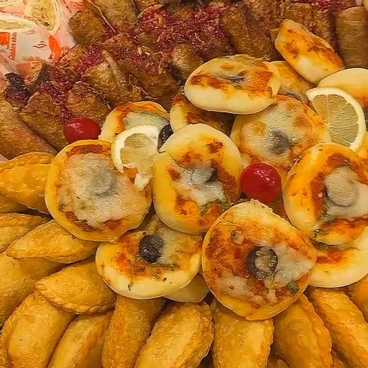 مشكل فطاير وسنبوسه بف ومسخن