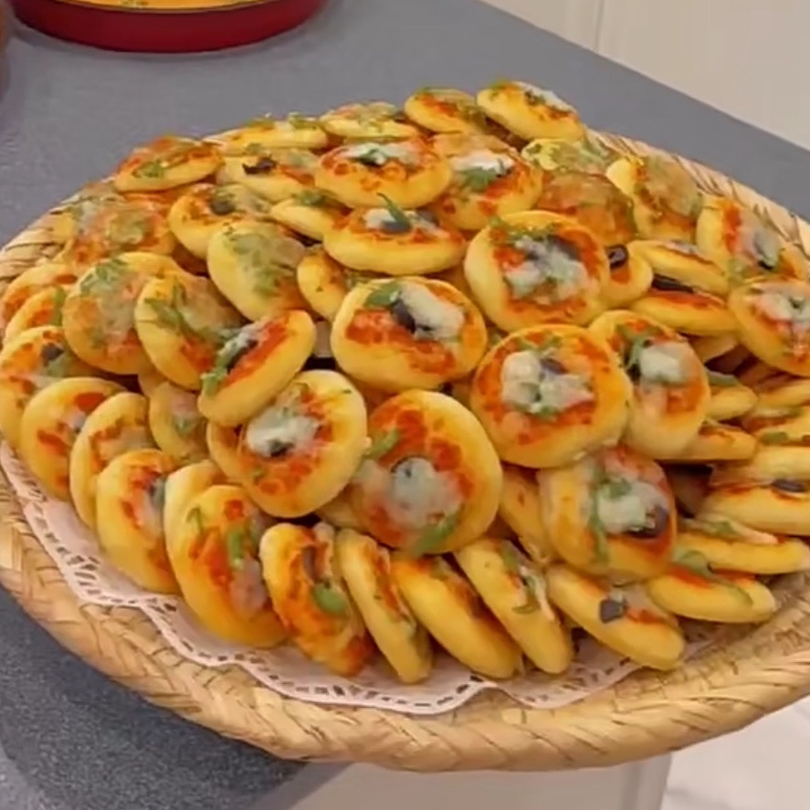 ميني بيتزا مفرزنه