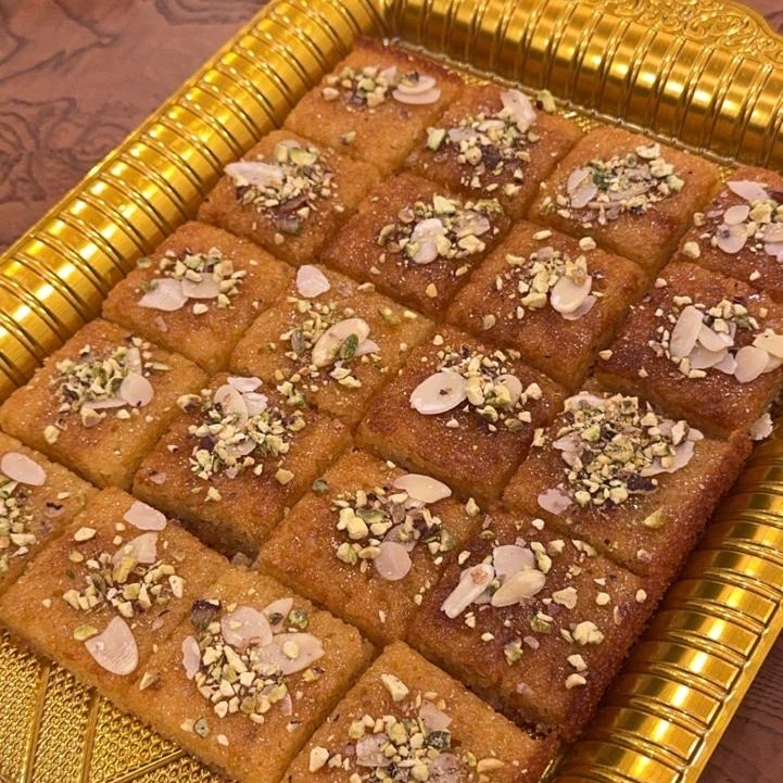 بسبوسة صينية كبيرة