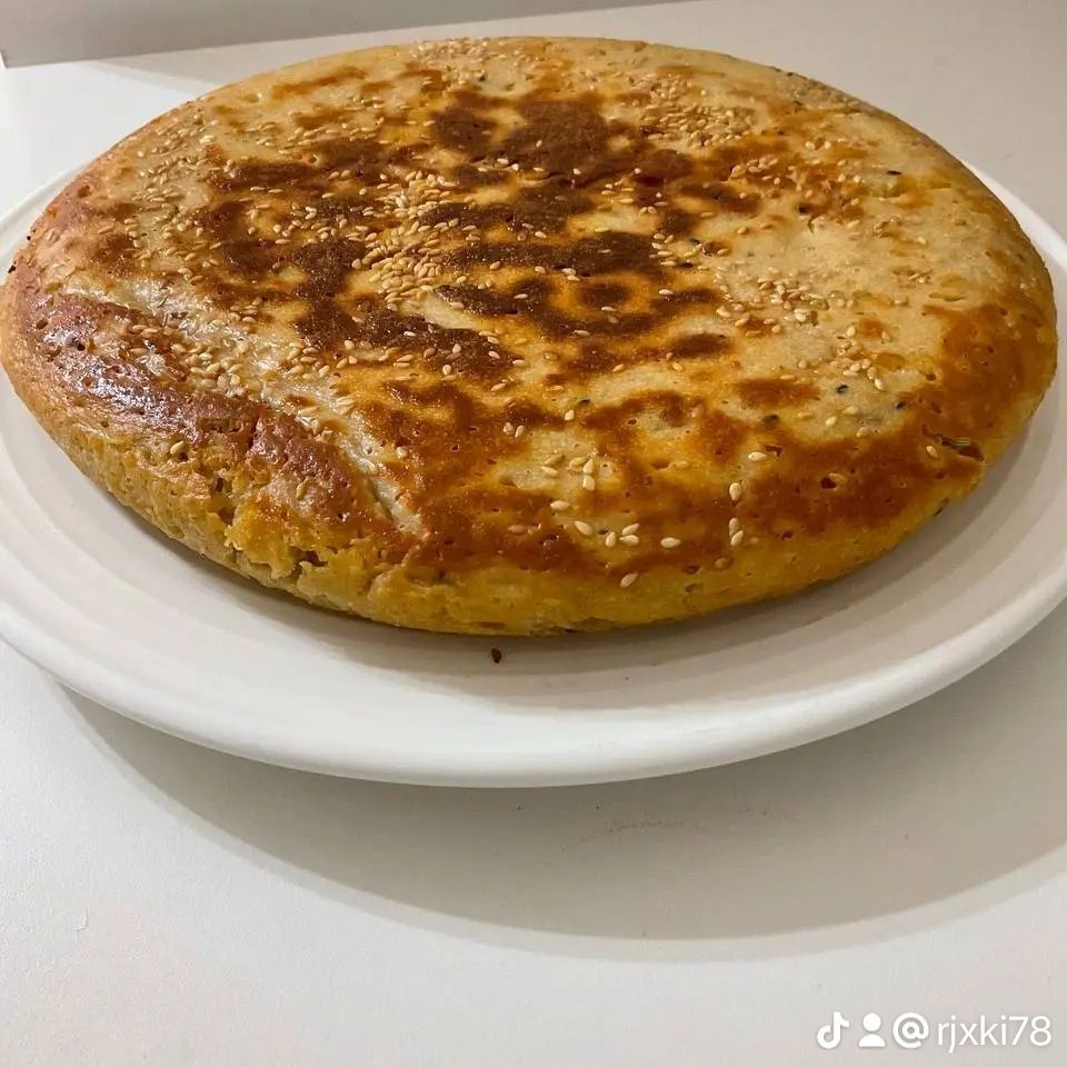 خبز بذور الشيا والسمسم والعسل
