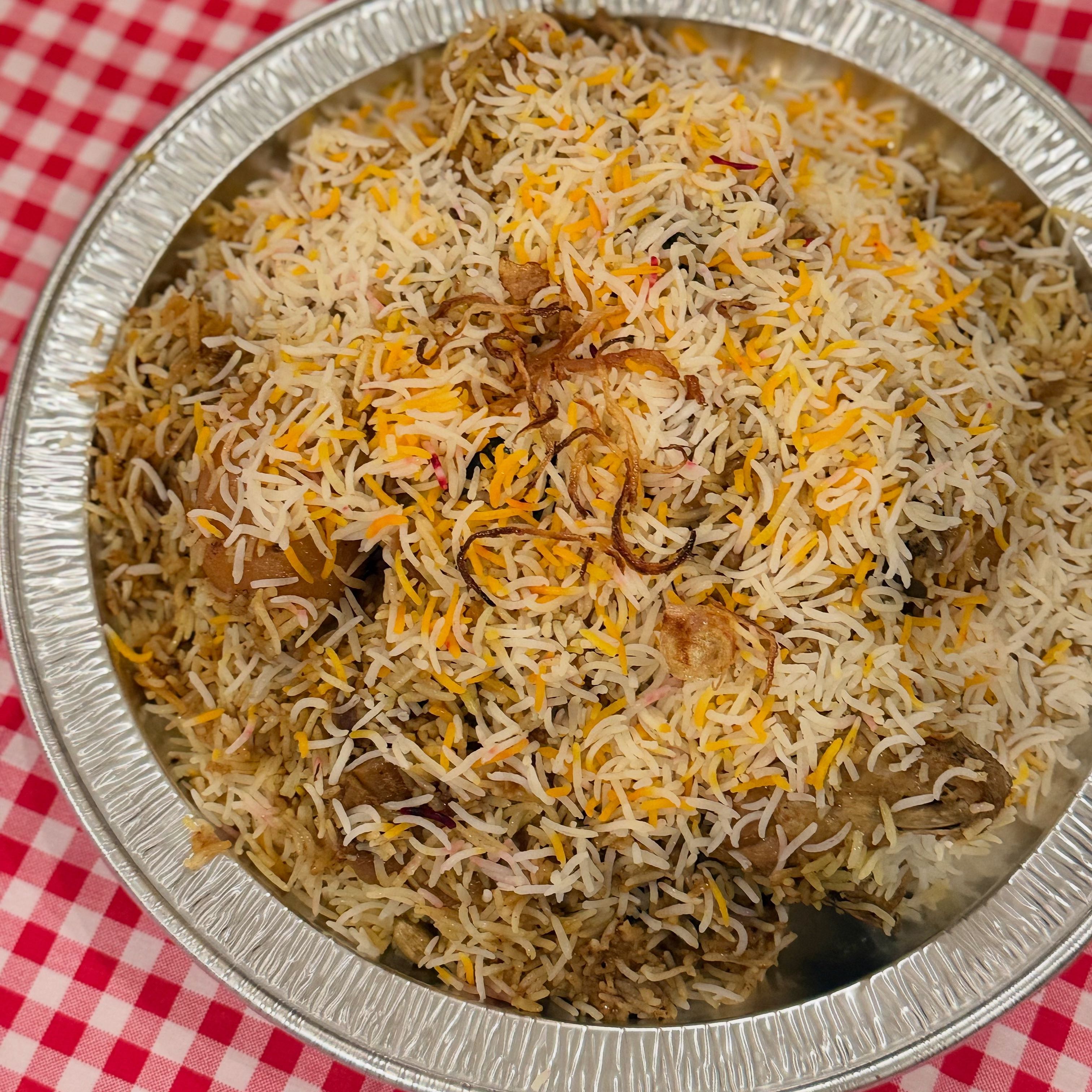 زربيان عدني حبة دجاج كاملة
