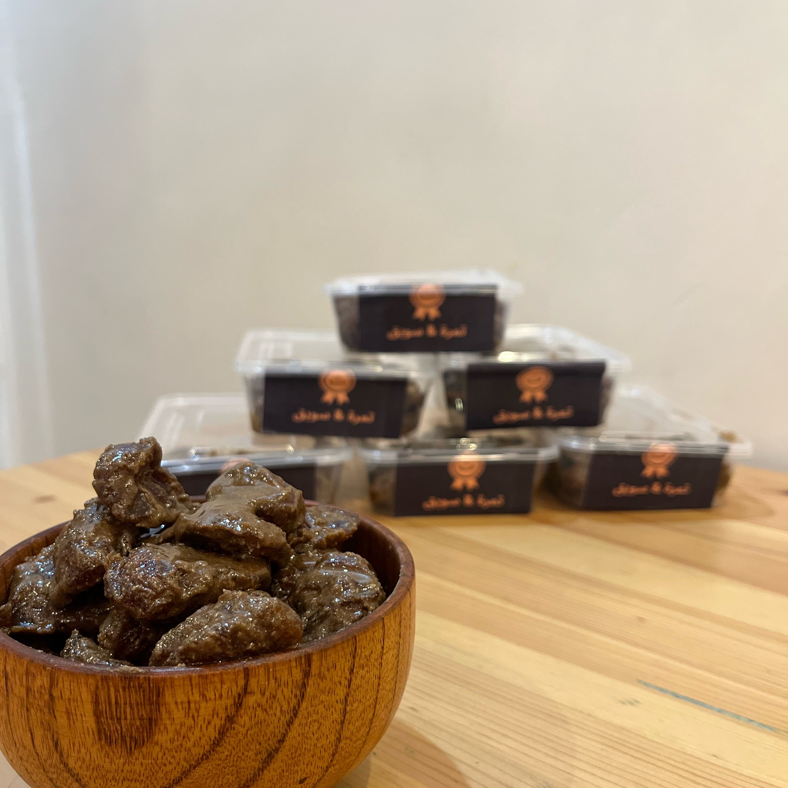 تمرة سويق : أكل شعبي عبارة عن سمن غنم طازج و الدخن و بعض الإضافات الطبيعة المنكّهة ، وهذا