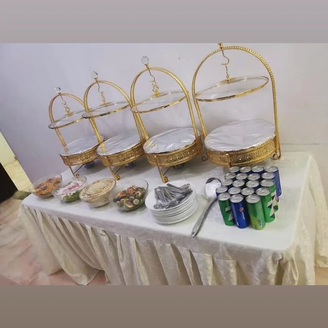 100سخص20سخان18سلطات3900ريا 75سخص15سخان13سلطه2900 50شخص10سخانات8سلطات1900 شامل التوصيل والص