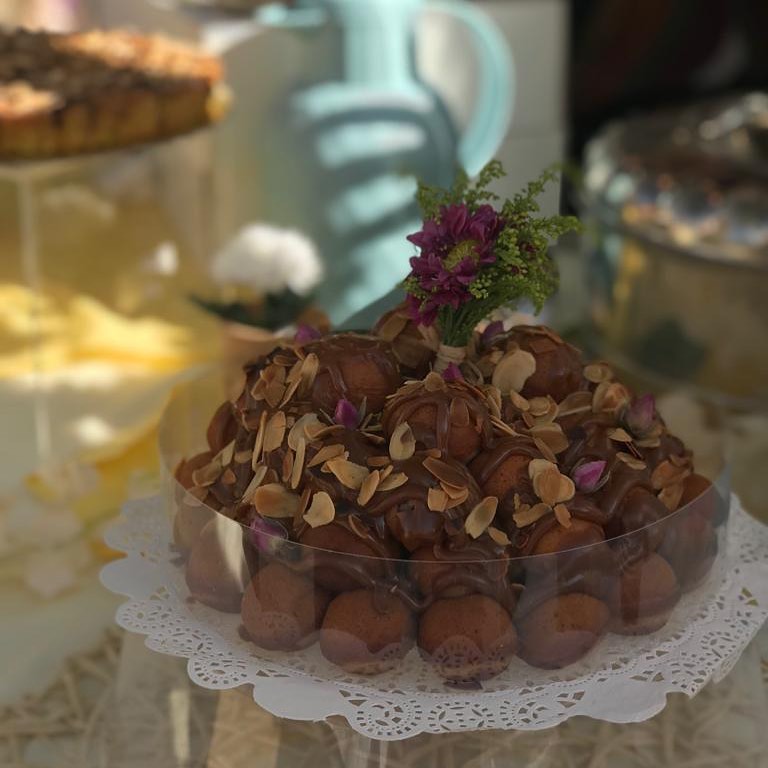 كرات التمر تصوير عميلتنا #كرات#التمر#كيكه_التمر #تمر#لذاذه#ضيافه_مميزه