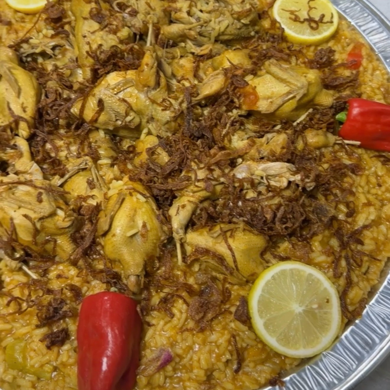 طباق شعبية بطابع أصيل وجودة عالية، وأتخصص في إعداد كبسة الحمام وكبسة اللحم بطريقة مميزة تج