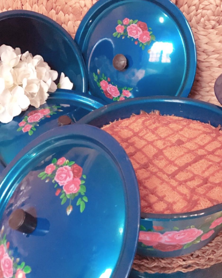 ‏٣ رمضان ‏تعتقد أنك انطفئت، ثم يُضيء الله في قلبك ألف شعور! اطمئن.