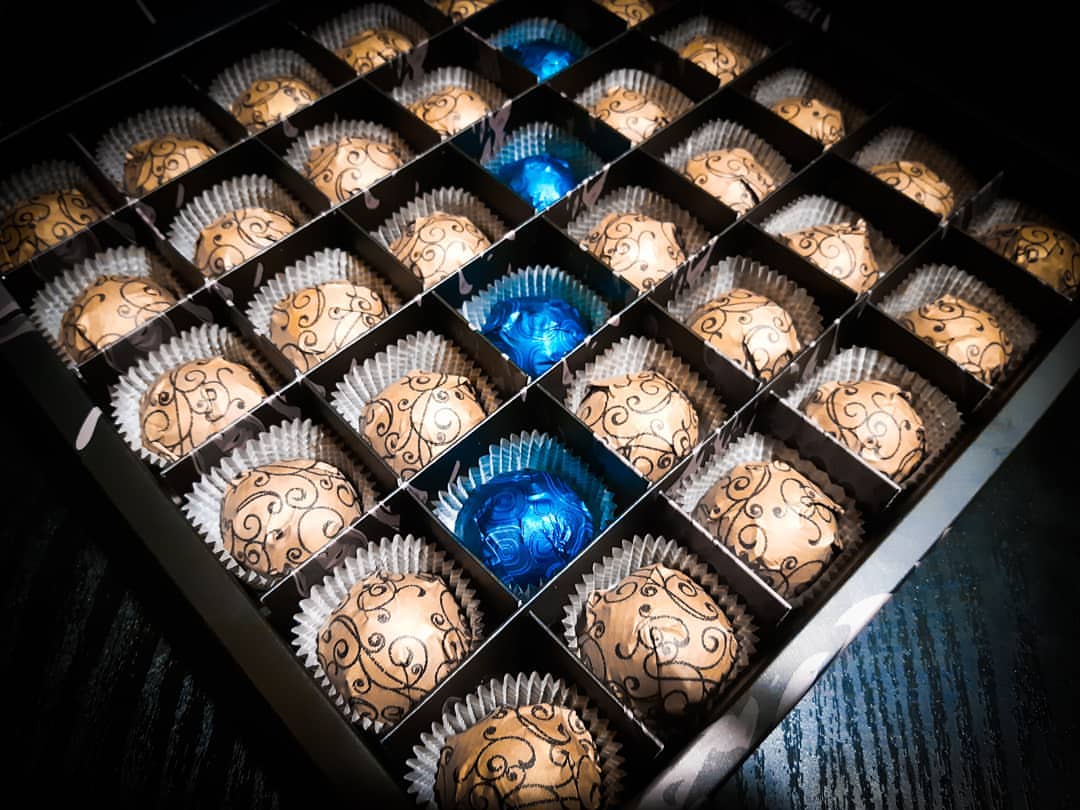 Our very first dark chocolate order! ❤ Enjoy ahmad! ___________________________________ #c