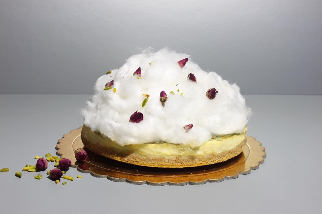 بيستاشيو تشيز كيك مع كوتن كاندي - Pistachio cheesecake with cotton candy #تشيزكيك #لذيذ #ف