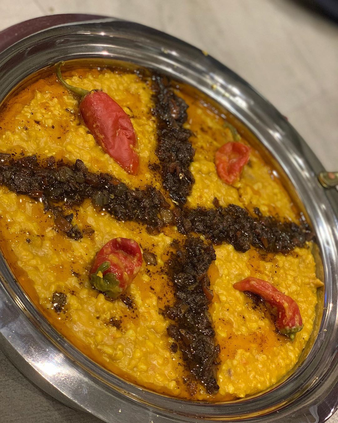 هريس حايل بالكشنة بألف عافية يارب ❣️من اكثر الأطباق عندنا طلب يهمنا رأيكم و تزويدنا بملاحظ